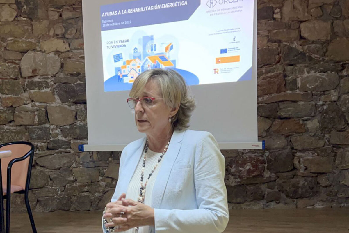 clm rehabilitacion explica a los ciudadanos las ayudas para la rehabilitacion de viviendas