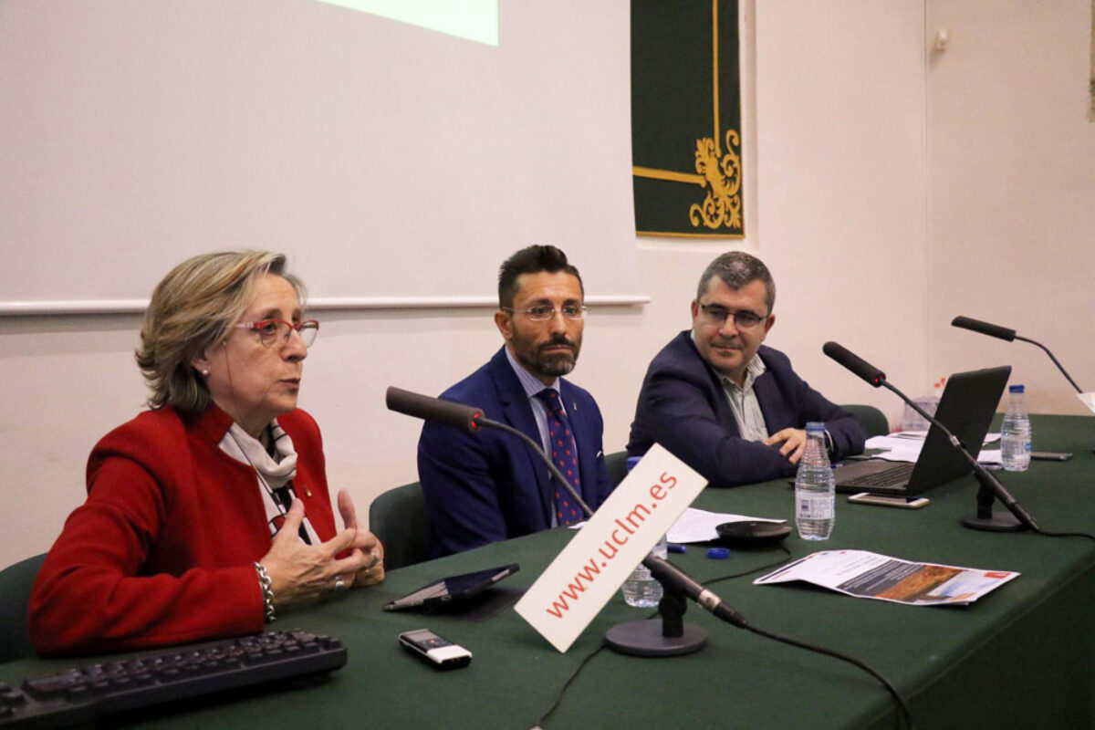 el coacm en las jornadas sobre urbanismo y medio rural