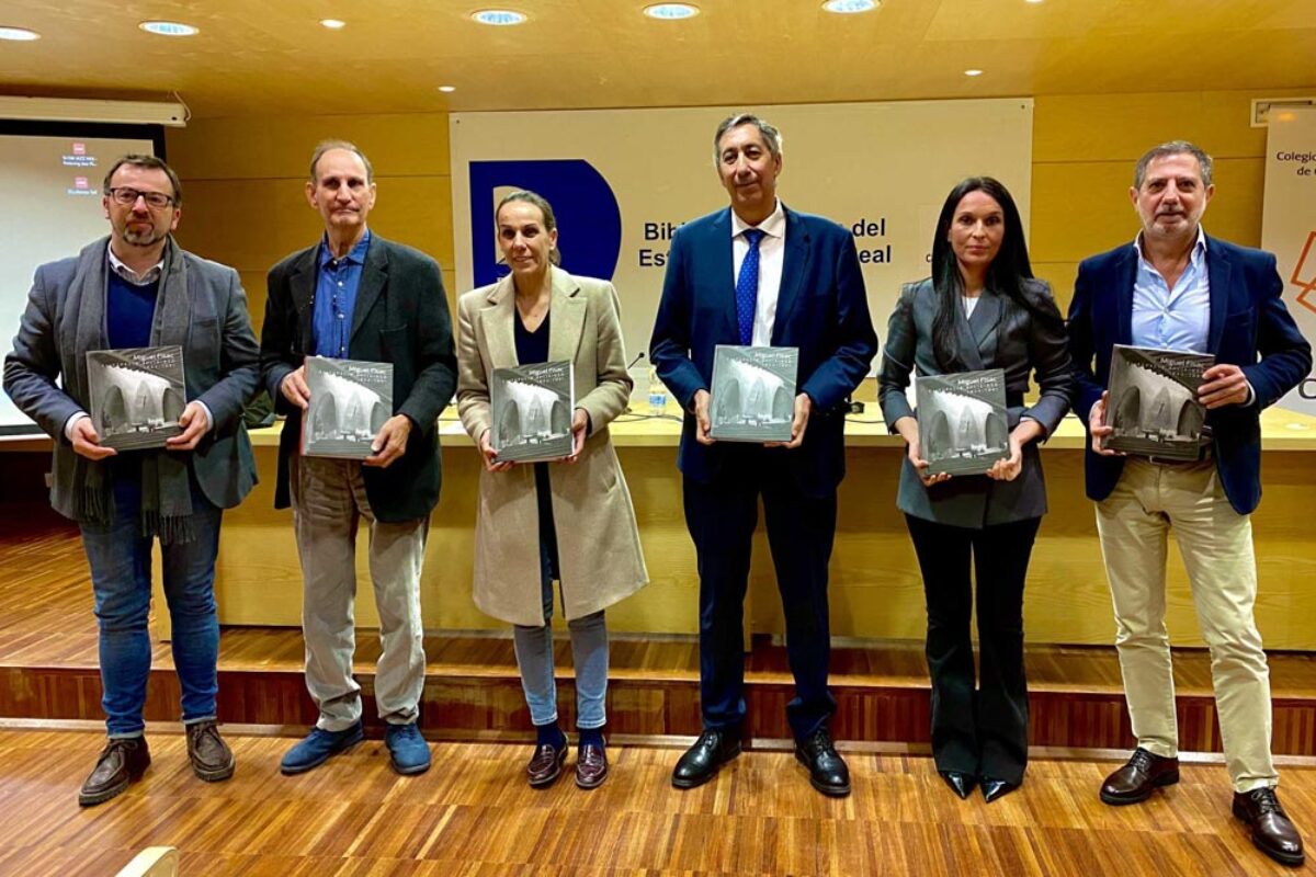 diego peris libro miguel fisac el espacio religioso colegio arquitectos