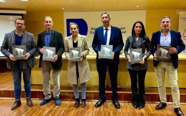 diego peris libro miguel fisac el espacio religioso colegio arquitectos